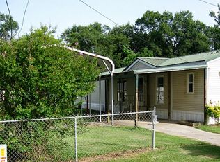 354 Thorn Tree Dr, Livingston, TX 77351