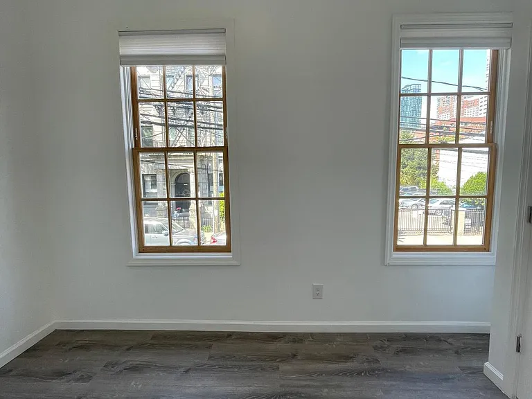 263 York St #2 — Photo 12