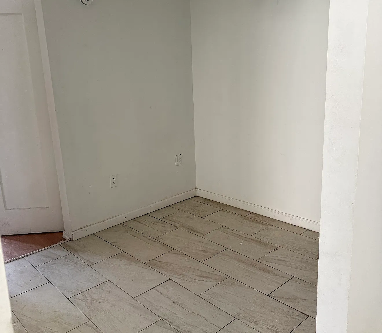 3 bed, $3,500 — Photo 4