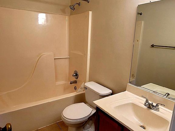 3rd image of 1222 N 35th St