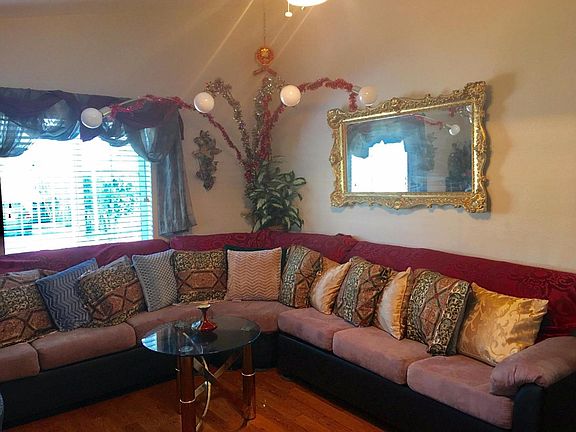 5th image of 453 Giannotta Way #453