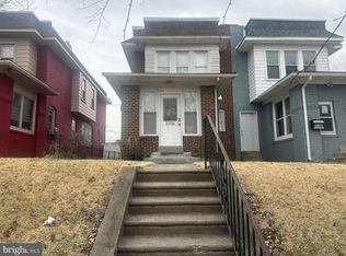 1613 Edgmont Ave, Chester, PA 19013