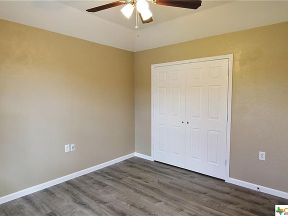 4th image of 240 Rosalie Dr #A