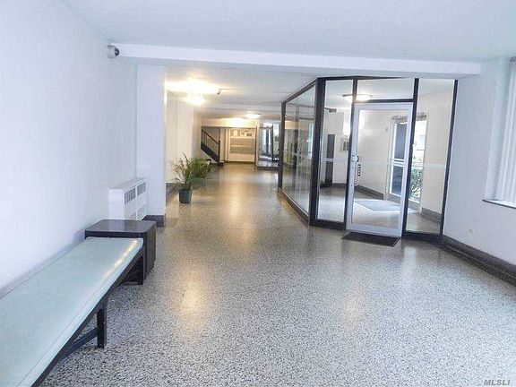 2nd image of 30-11 Parsons Blvd APT 4N
