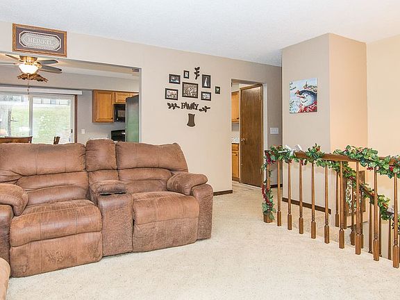 3rd image of 3180 Keokuk Ct