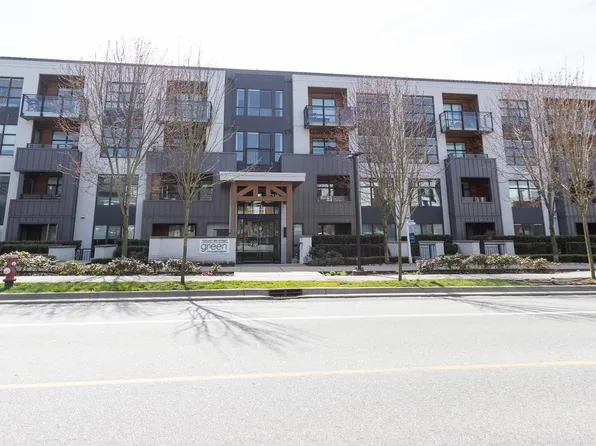 733 E 3rd St #404, North Vancouver, BC V7L 1G8