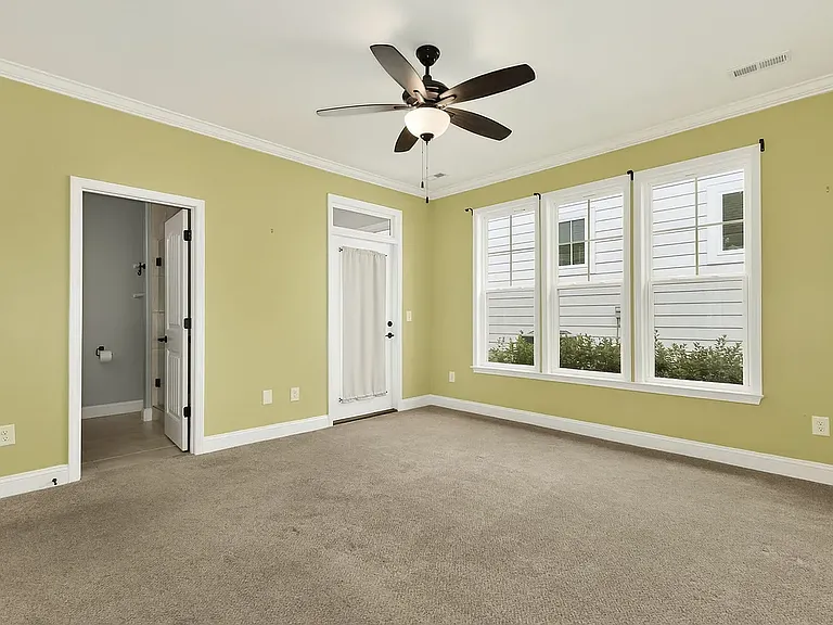 18 Cottage Knoll Cir — Photo 19