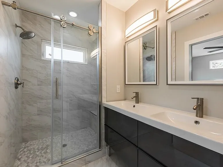 1179 Springdale Rd #B — Photo 9