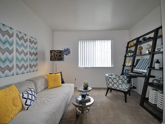 5th image of 3022 Chelsea Cir