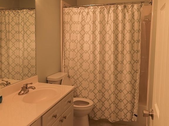 2nd Full Bathroom