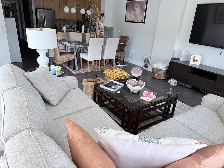 721 Governor Morrison St #606 — Photo 2