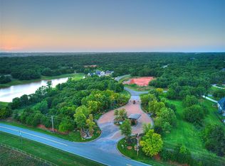 7033 James Creek Trl Lot 17, Edmond, OK 73034