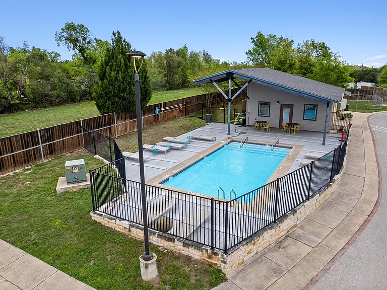 7805 Cooper Ln #606 — Photo 34