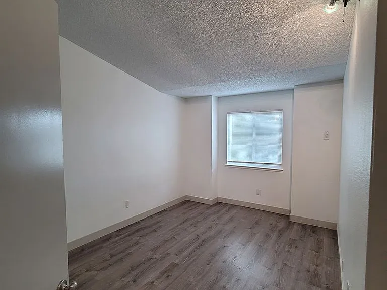 2501 Brazil Dr — Photo 14