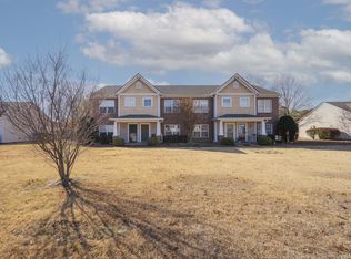 911 Seven Oaks Blvd, Smyrna, TN 37167
