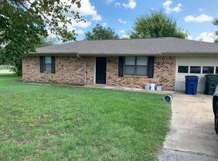 504 3rd St, Sanger, TX 76266