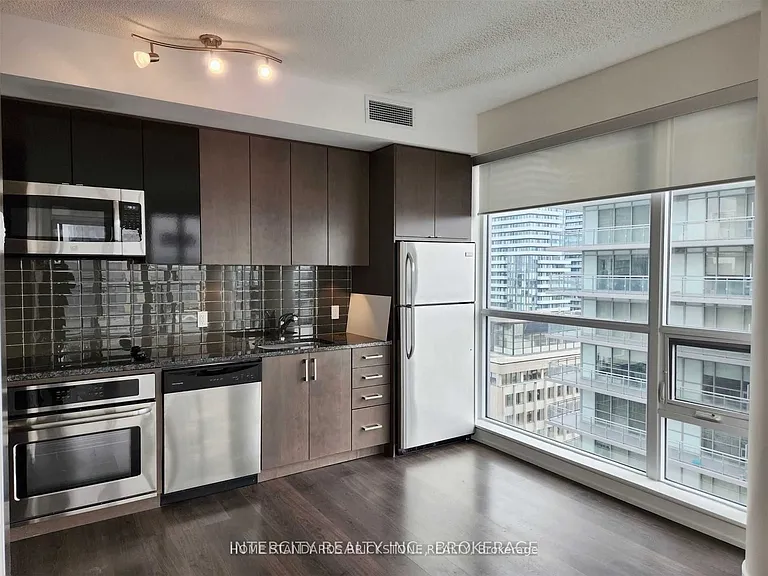89 Dunfield Ave #89 — Photo 6