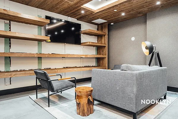 Rented by Nooklyn NYC LLC | media 40
