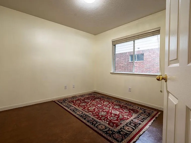 175 N Wimberly Way — Photo 31