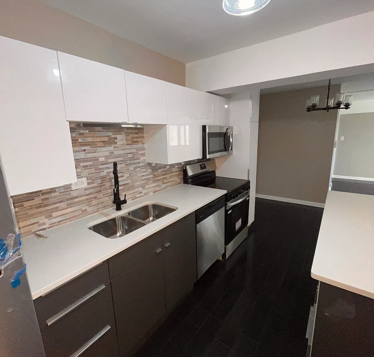 7337 S South Shore Dr — Photo 3