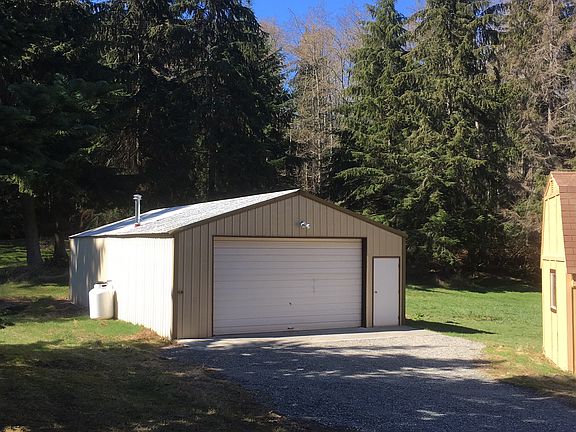 24'x48' Shop - heated & 240V