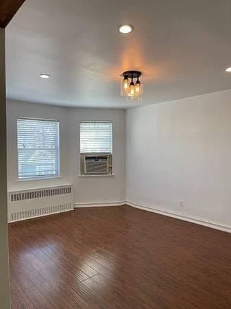 1st image of 28 Glover Ave