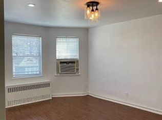 28 Glover Ave, Yonkers, NY 10704