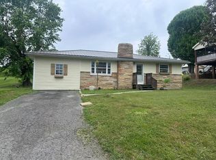 509 King St, Burkesville, KY 42717
