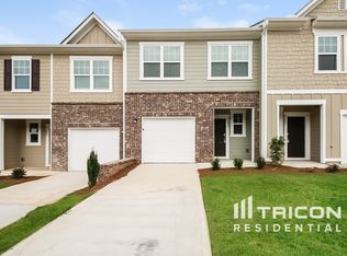 11893 Fuller St, Hampton, GA 30228