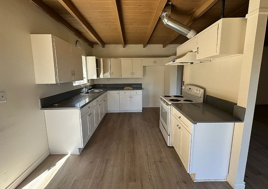 1st image of 960 E Arroyo Ter #F