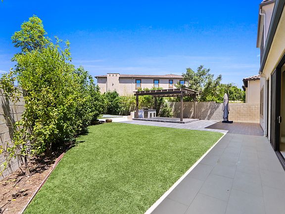 4th image of 59 Claudius Ct