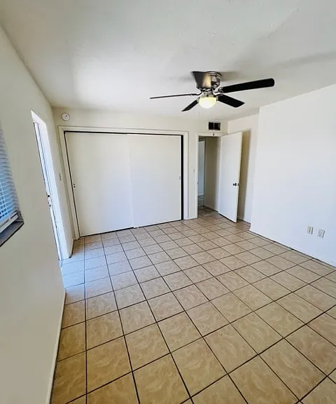 4532 E Fairmount St #B — Photo 10