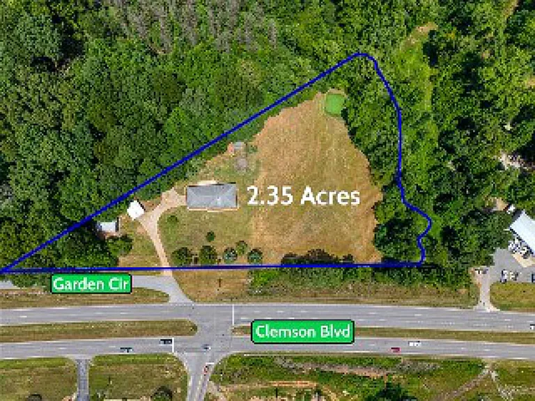 10695 Clemson Blvd — Photo 5