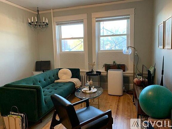 5th image of 792 Grand Ave APT J