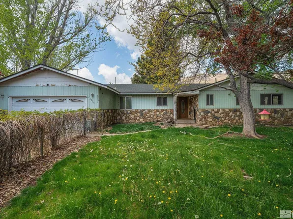22855 Carriage Dr, Reno, NV 89521