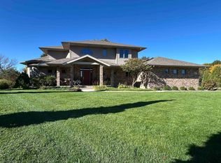 1000 Darrus Dr, Norfolk, NE 68701