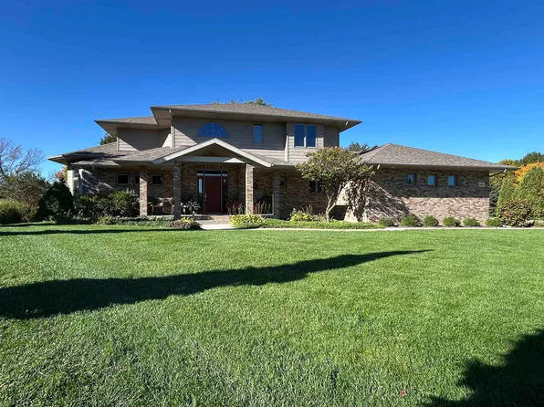 1000 Darrus Dr, Norfolk, NE 68701