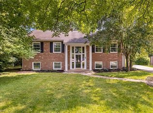 97 Trumbull Dr, Hudson, OH 44236