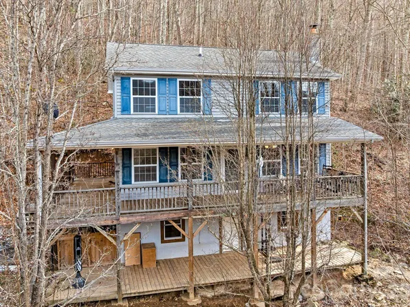 842 Grouse Rd, Clyde, NC 28721