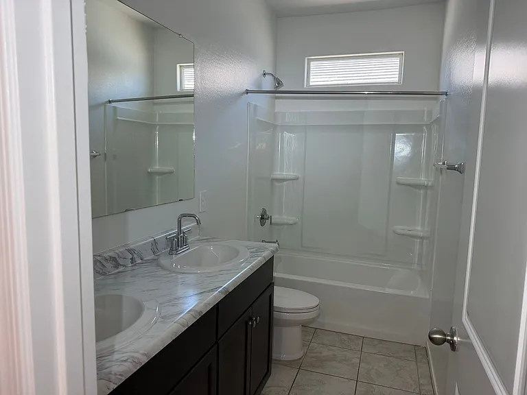 9427 E Alfalfa Dr — Photo 8