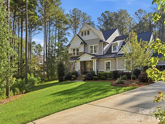 2nd image of 4602 Persimmon Rd
