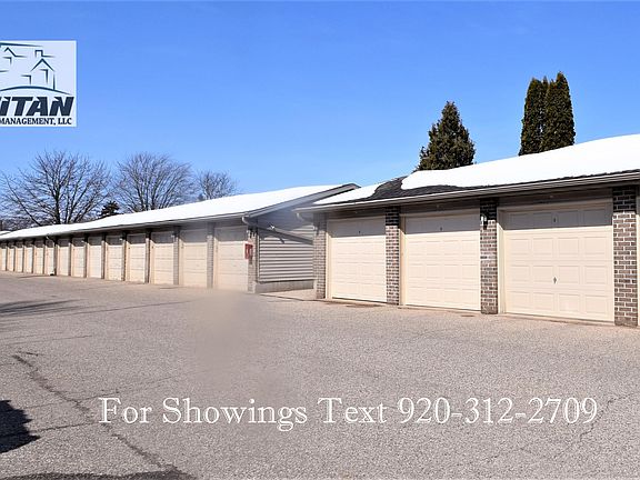 2nd image of 2124 Henry St #12