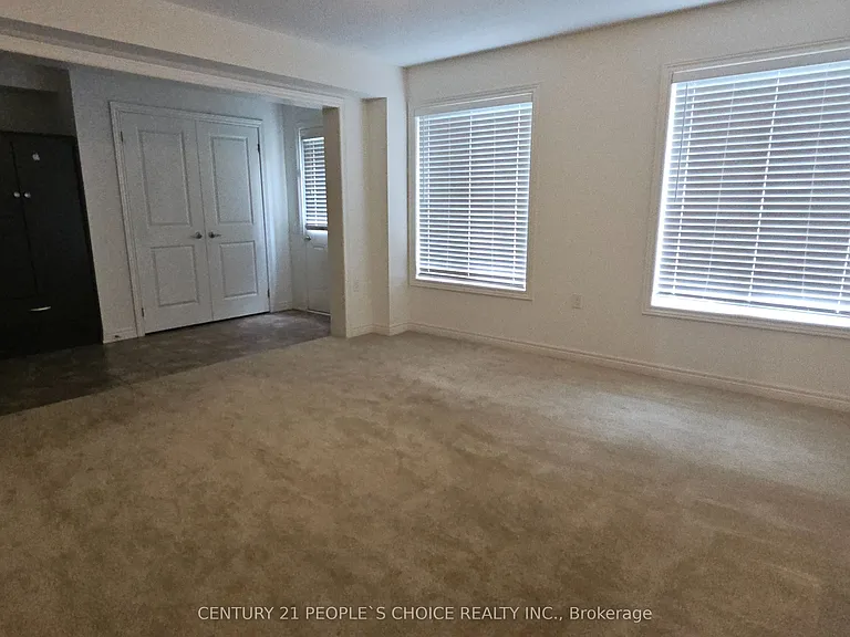 32 Meadowcreek Rd — Photo 12