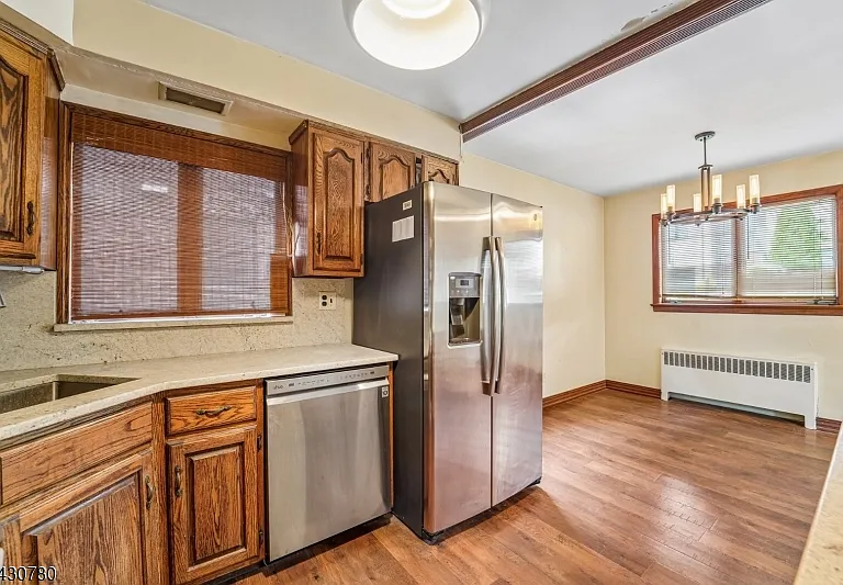 1030 Jassamine Way — Photo 10