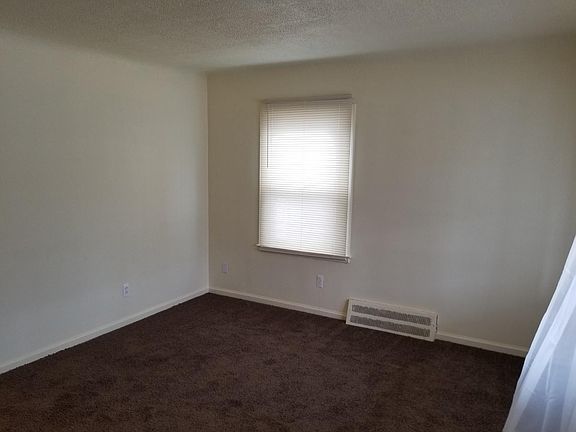 5th image of 767 Park Ave