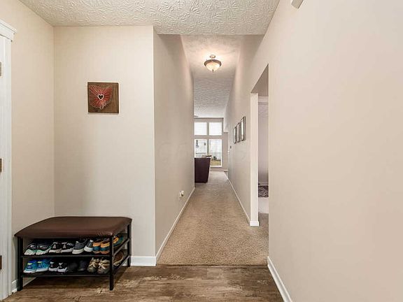 4th image of 5989 Twin Pine Dr