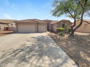 11354 N Mountain Breeze Dr, Oro Valley, AZ 85737