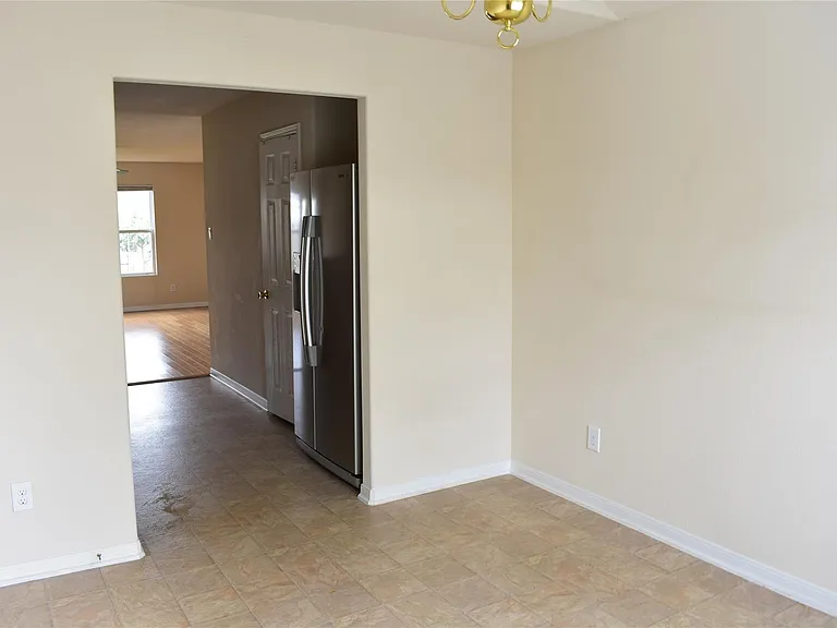 3610 Barkers Crossing Ave — Photo 12