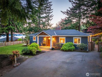 17007 12th Place SW, Normandy Park, WA, 98166