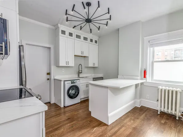 369 Tappan St, Brookline, MA